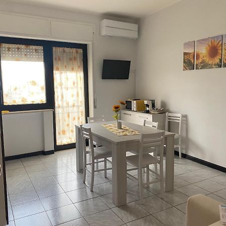 Il Girasole Apartment Катания Екстериор снимка