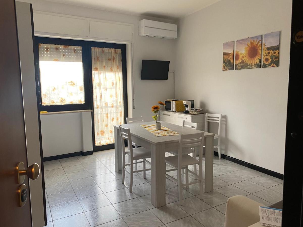 Il Girasole Apartment Катания Екстериор снимка