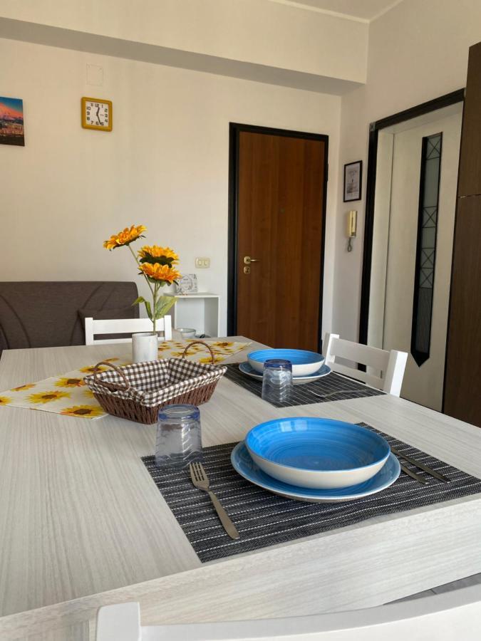 Il Girasole Apartment Катания Екстериор снимка